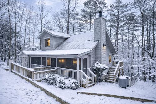 174 Seneca Way, ELLIJAY, GA, 30540-9609 | Card Image