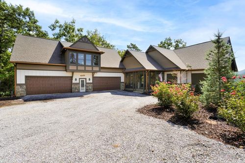 205 Hightower Rdg, HIAWASSEE, GA, 30546-2862 | Card Image