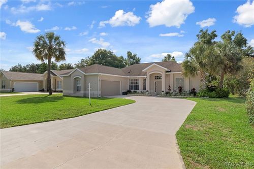 4731 Crestline Dr, Beverly Hills, FL, 34465-8760 | Card Image