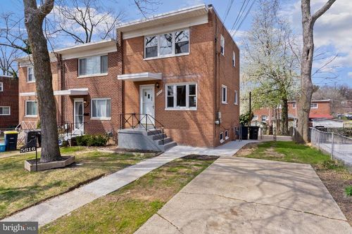 5816 35th Pl, HYATTSVILLE, MD, 20782-3220 | Card Image