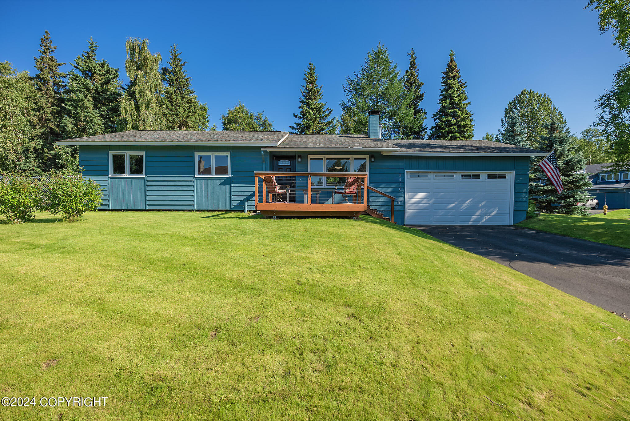 Mentra Ct, Anchorage, AK 99518