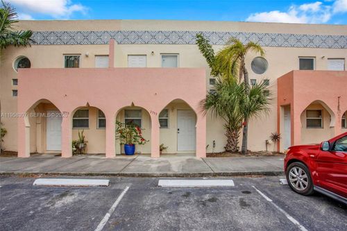 2753 Nw 131st St, Opa-Locka, FL, 33054-5003 | Card Image