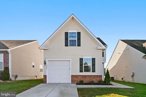 5806 Spring Arbor Ln, Fredericksburg, VA, 22407-2275 | Card Image