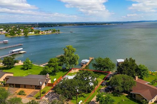 336 Carlson Circle, Buchanan Dam, TX, 78609 | Card Image