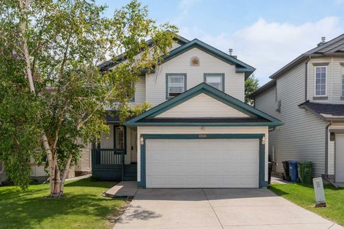 11121 Hidden Valley Drive Nw, Calgary, AB, T3A5Z6 | Card Image
