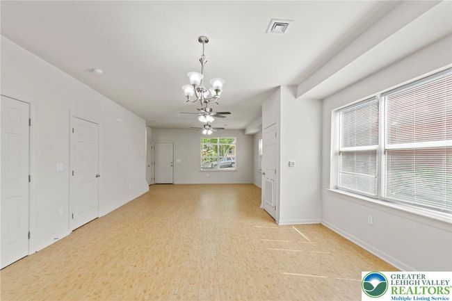 271 W Fairview St, House other with 4 bedrooms, 3 bathrooms and null parking in BETHLEHEM PA | Image 7