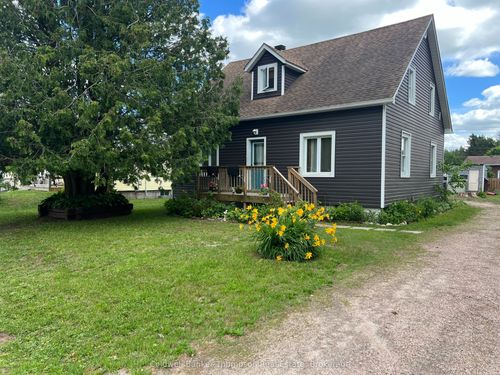 157 Ottawa Ave, South River, ON, P0A1X0 | Card Image