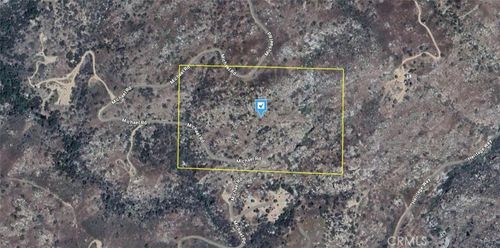 1207 Michael Rd, Caliente, CA, 93518-4411 | Card Image