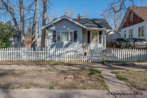 1012 W 28th St, Cheyenne, WY, 82001-2609 | Card Image