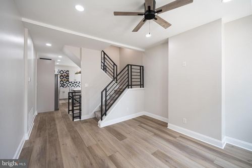 521 N Douglas St, PHILADELPHIA, PA, 19104-2565 | Card Image