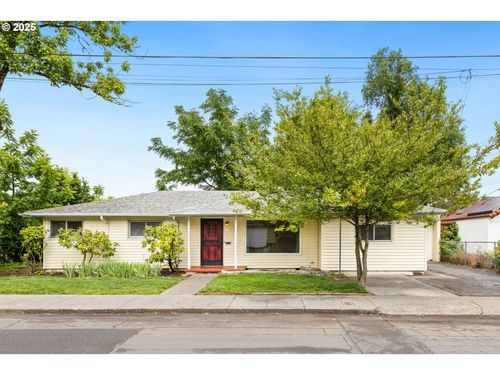 6631 Se Mitchell Ct, Portland, OR, 97206-5331 | Card Image