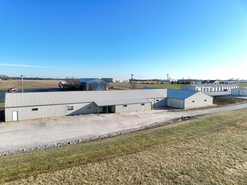 2214 Us Highway 63, MACON, MO, 63552-3724 | Card Image