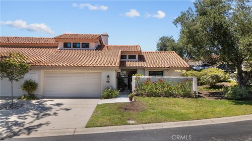 621 Westchester Ln, Thousand Oaks, CA, 91320-4127 | Card Image