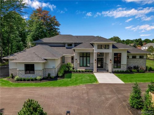 200 Paradise Rd, East Amherst, NY, 14051-1730 | Card Image