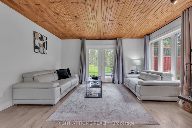 119 Sturgeon Glen Rd, House other with 3 bedrooms, 2 bathrooms and 13 parking in Fenelon Falls ON | Image 24