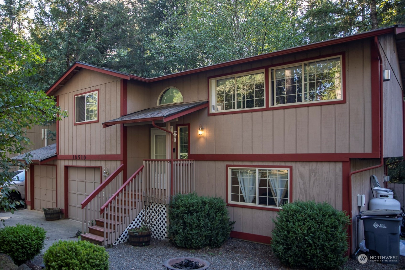 Minterwood Dr, Gig Harbor, WA 98329