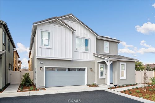 437 Willow Run Ln, Carson, CA, 90745-4318 | Card Image
