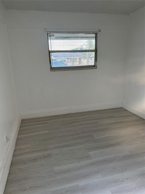 a-6740 Nw 6th Ct, Margate, FL, 33063-4421 | Card Image