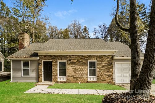 8217 Meadowdale Ln, Charlotte, NC, 28227-5983 | Card Image