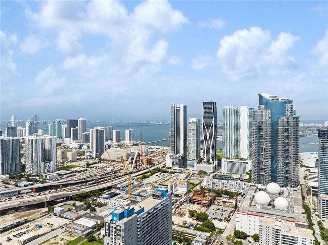 UNIT-909 - 851 Ne 1 St Ave, Condo with 3 bedrooms, 3 bathrooms and null parking in Miami FL | Image 60