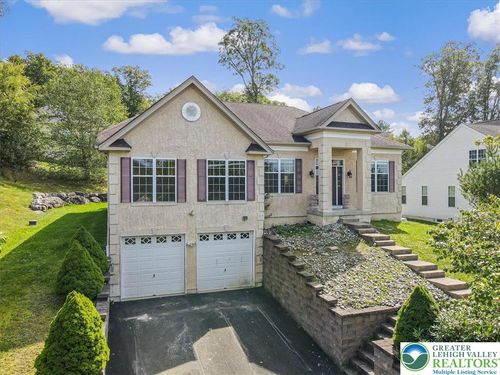 1606 Big Ridge Dr, East Stroudsburg, PA, 18302-6640 | Card Image