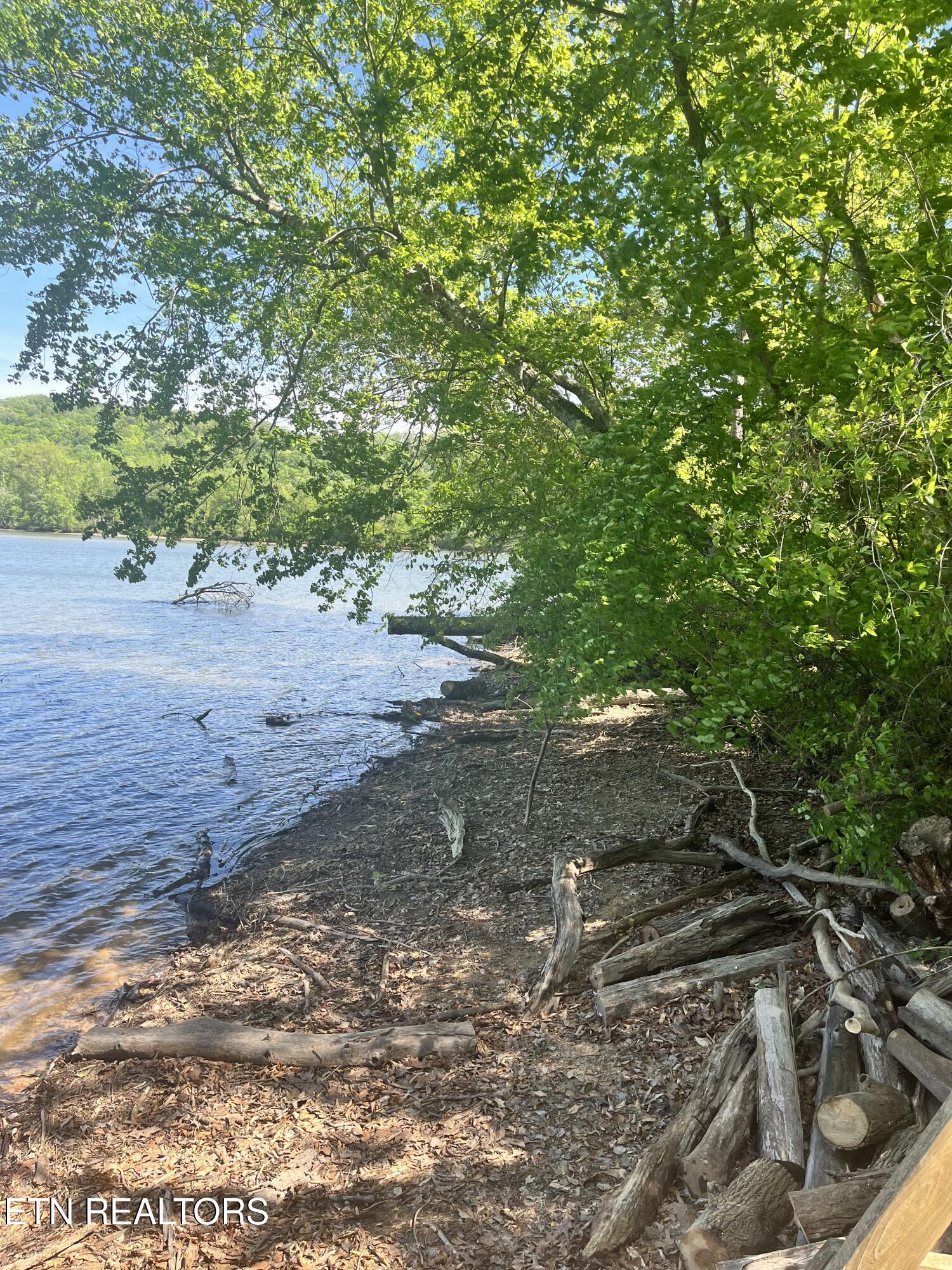 Land in Harriman 4