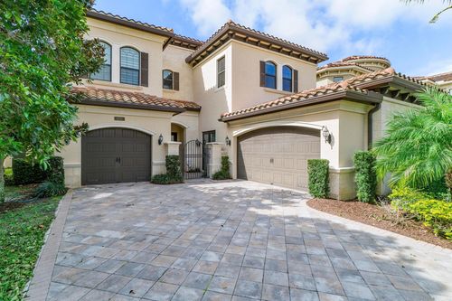 8151 Lost Creek Ln, Delray Beach, FL, 33446-0023 | Card Image