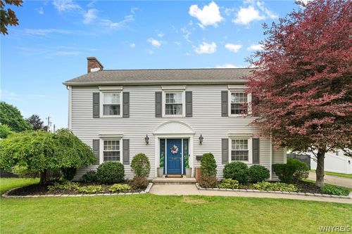 948 Mckinley Ave, Niagara Falls, NY, 14305-1118 | Card Image