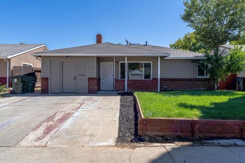 4941 Alcott Dr, Sacramento, CA, 95820-5915 | Card Image