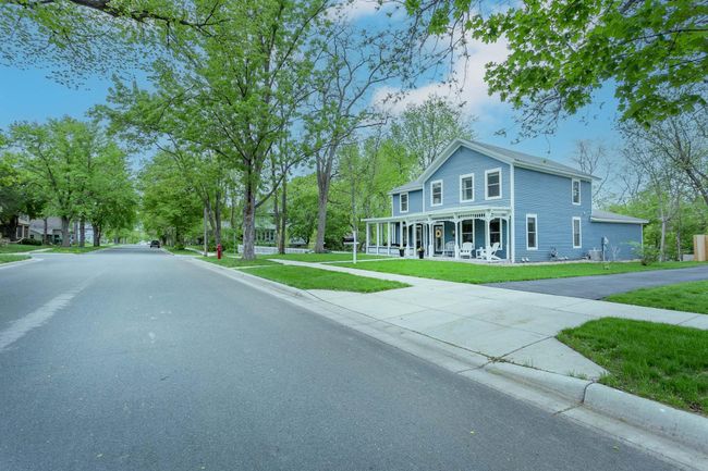320 7 Th St W, House other with 4 bedrooms, 3 bathrooms and null parking in Hastings MN | Image 57