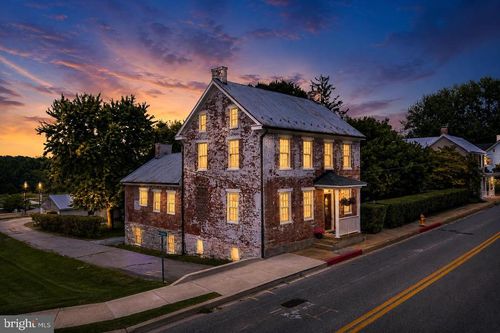 225 Potomac St, BOONSBORO, MD, 21713-1212 | Card Image