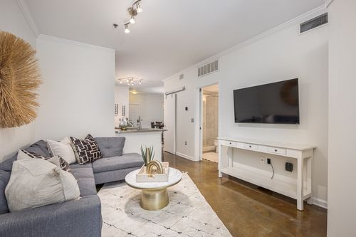 apt-510-1803 Broadway, Nashville, TN, 37203-2765 | Card Image