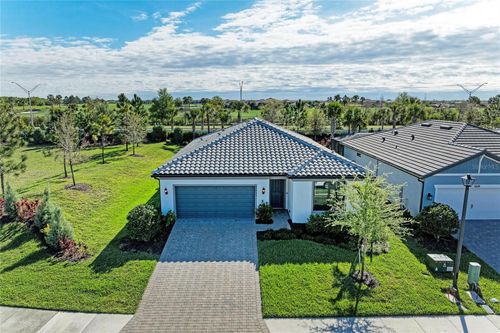 5637 Silverside Pine Ct, BRADENTON, FL, 34211-1810 | Card Image
