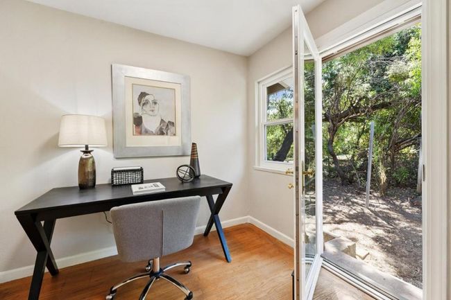 10605 Berkshire Dr, House other with 4 bedrooms, 4 bathrooms and 4 parking in Los Altos Hills CA | Image 42