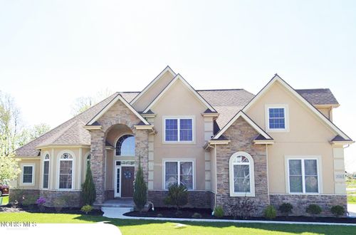 25220 Rocky Harbour Dr, Perrysburg, OH, 43551-7620 | Card Image