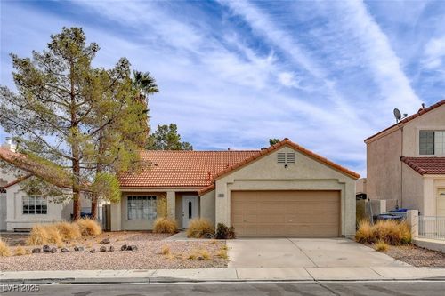 3808 Blue Dawn Dr, North Las Vegas, NV, 89032-7664 | Card Image