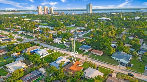 3148 Apache St, FORT MYERS, FL, 33916-2002 | Card Image