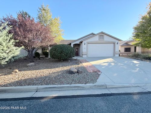 5823 N Gallery Ln, Prescott Valley, AZ, 86314-5884 | Card Image