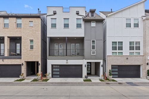 2635 Carmelita St, Dallas, TX, 75212-2900 | Card Image
