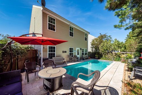 138 Longford Dr, Summerville, SC, 29483-5641 | Card Image