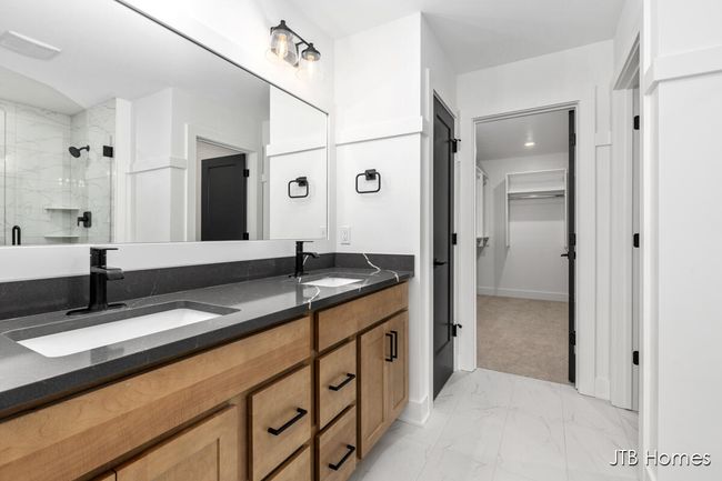 5899 Valley Point Dr Se, House other with 4 bedrooms, 3 bathrooms and null parking in Caledonia MI | Image 21
