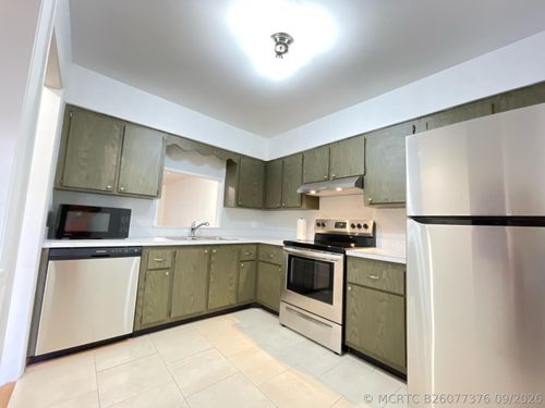 2302 Sunrise Blvd, Fort Pierce, FL, 34982-3504 | Card Image