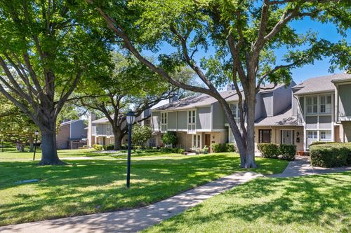 15-7615 Woodthrush Dr, Dallas, TX, 75230-4860 | Card Image