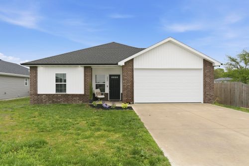 985 W Maurice St, Bolivar, MO, 65613-2999 | Card Image