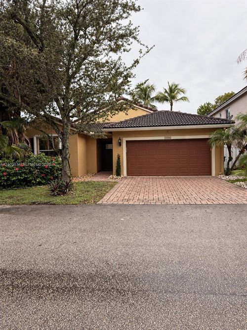 5292 Sw 38th Ave, Fort Lauderdale, FL, 33312-8229 | Card Image
