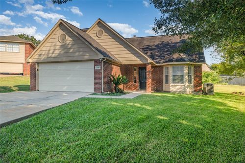 13318 Hilltop Cir, Willis, TX, 77318-5356 | Card Image