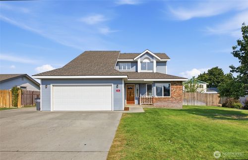 222 F St Se, Ephrata, WA, 98823-1945 | Card Image