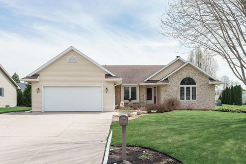 705 Woodbridge Trail, Watertown, WI, 53094 | Card Image