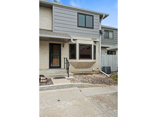 d-2243 Emery St, Longmont, CO, 80501-1444 | Card Image