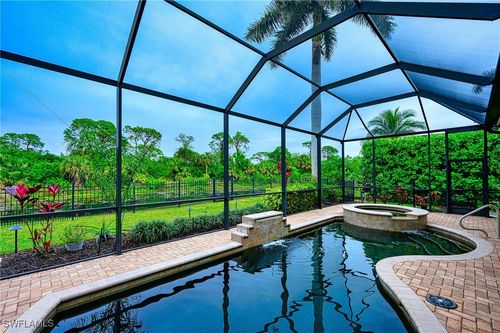 419 Saddlebrook Ln, NAPLES, FL, 34110-1379 | Card Image